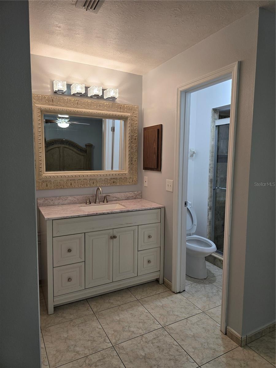 Image 10 of 23 For 927 Grand Cayman Court