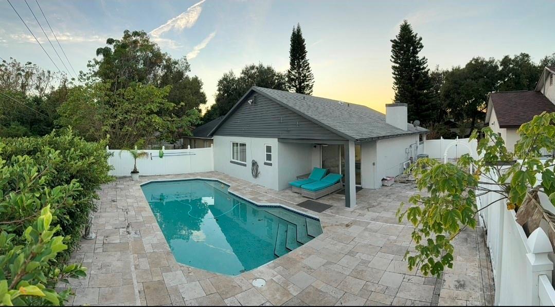 Image 21 of 23 For 927 Grand Cayman Court