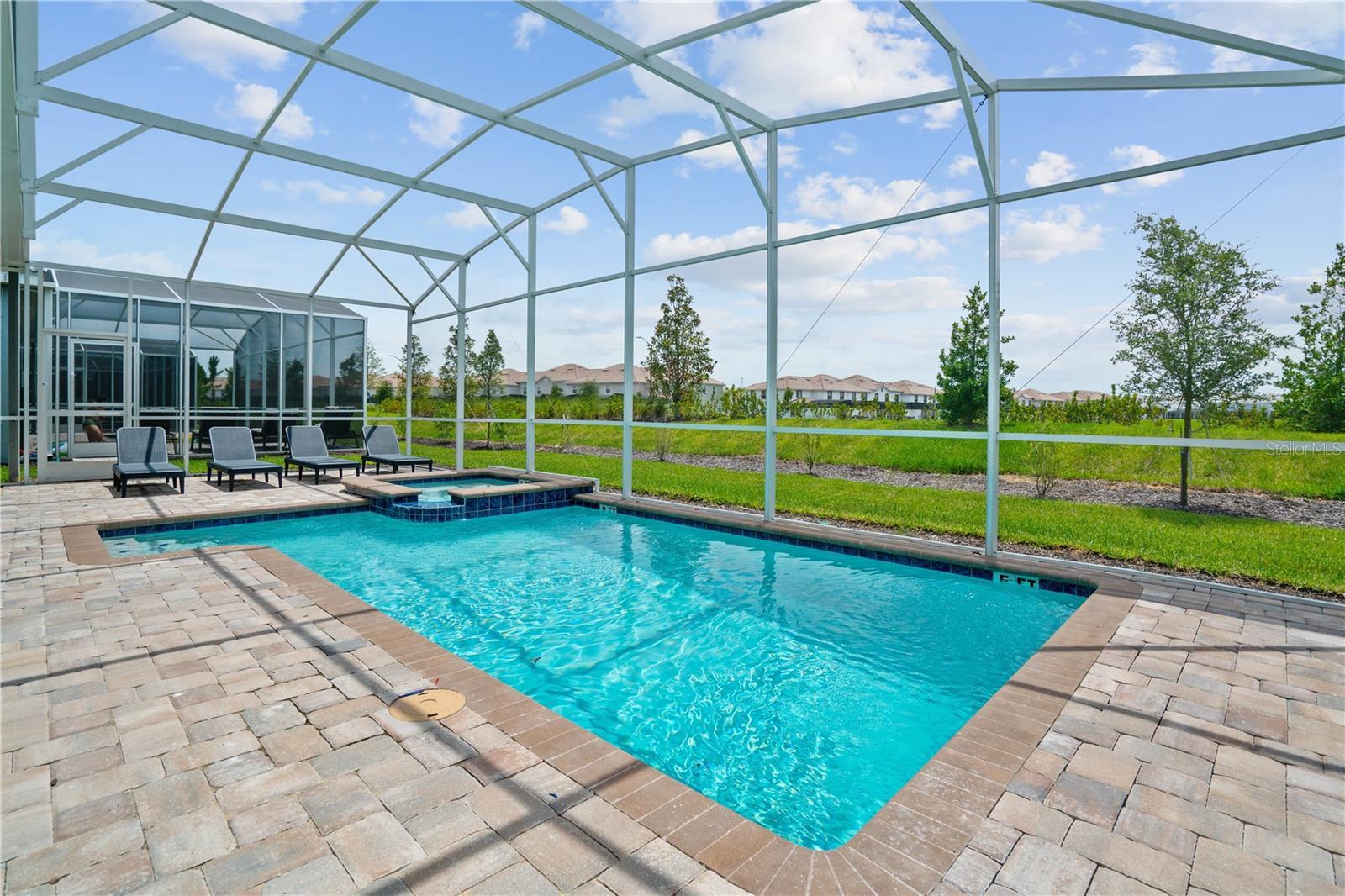 Image 34 of 57 For 1520 Maidstone Court