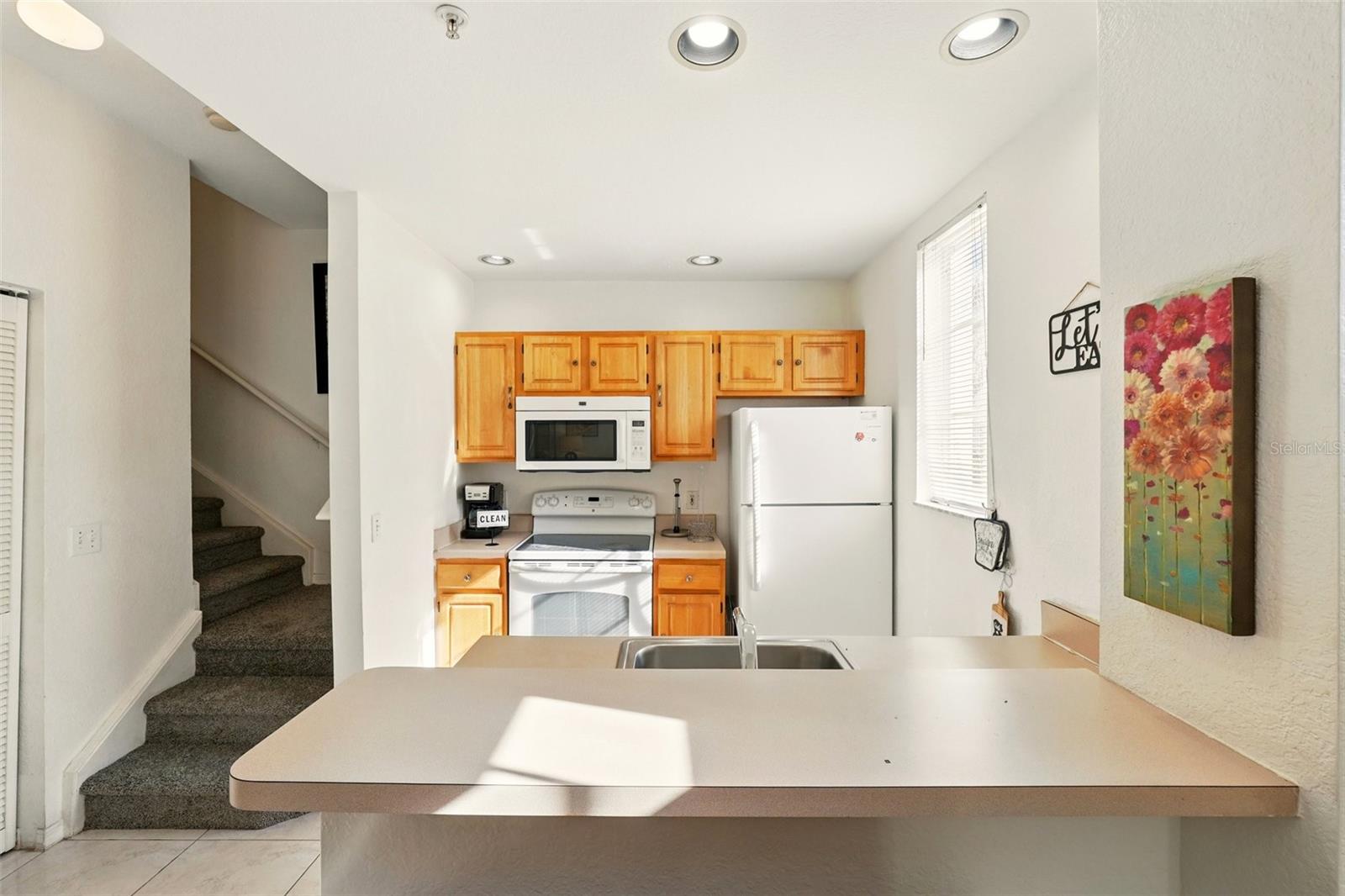 Image 12 of 35 For 4005 Venetian Bay Drive 108