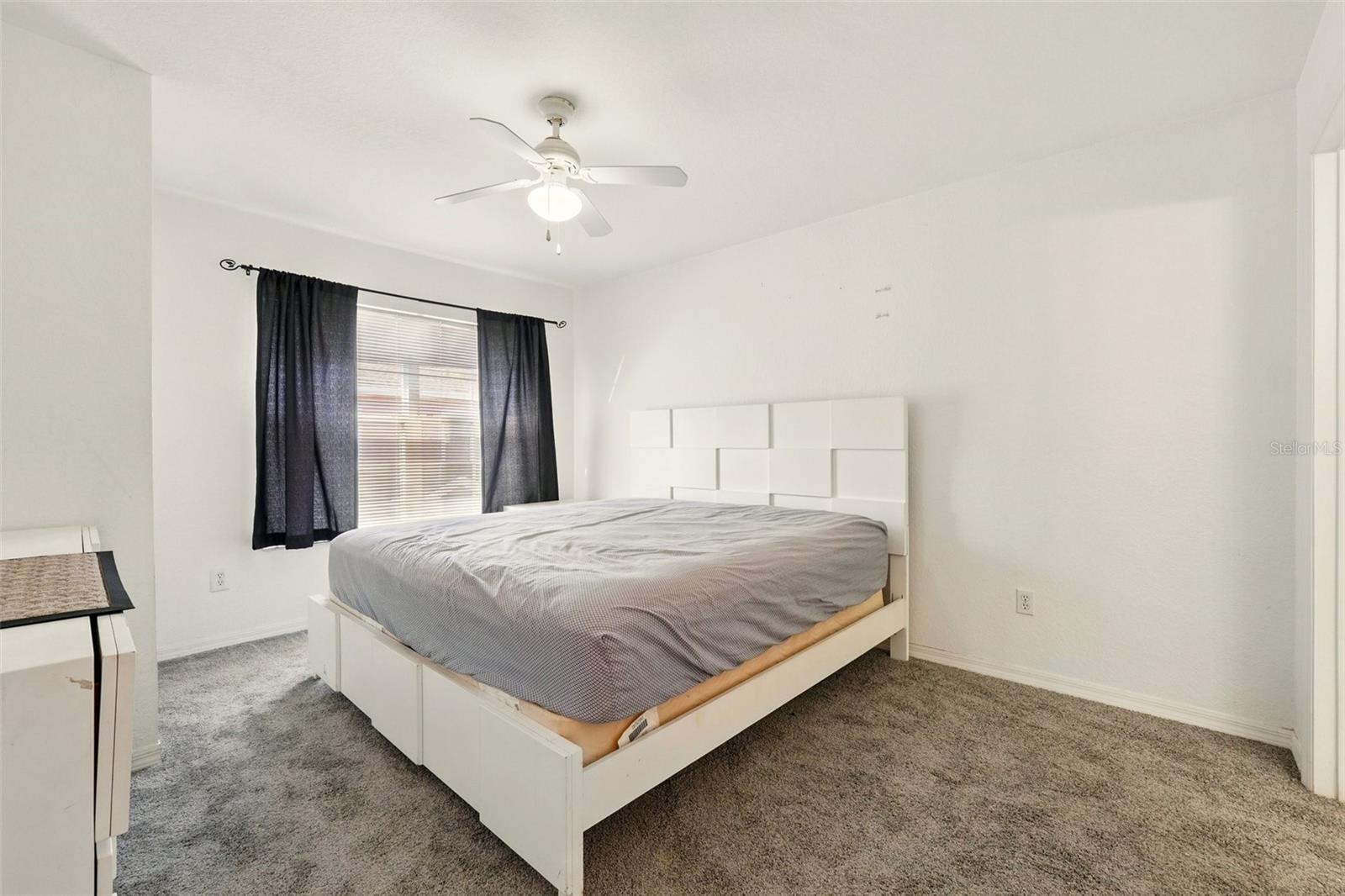 Image 27 of 35 For 4005 Venetian Bay Drive 108