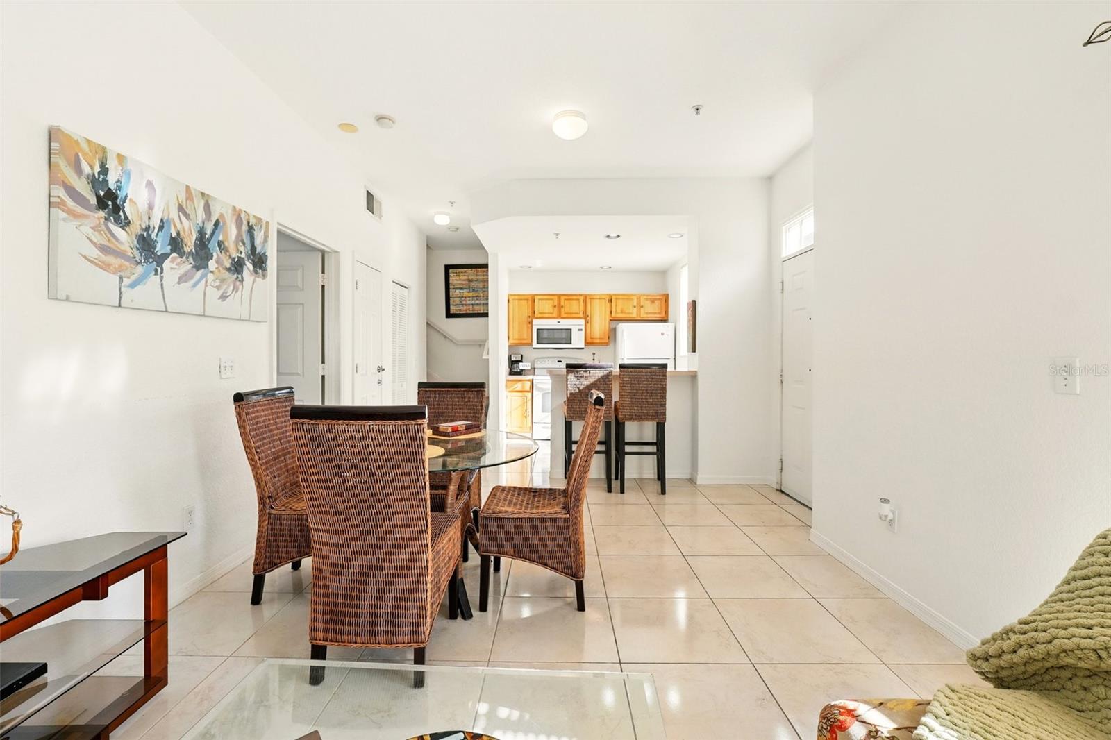 Image 9 of 35 For 4005 Venetian Bay Drive 108