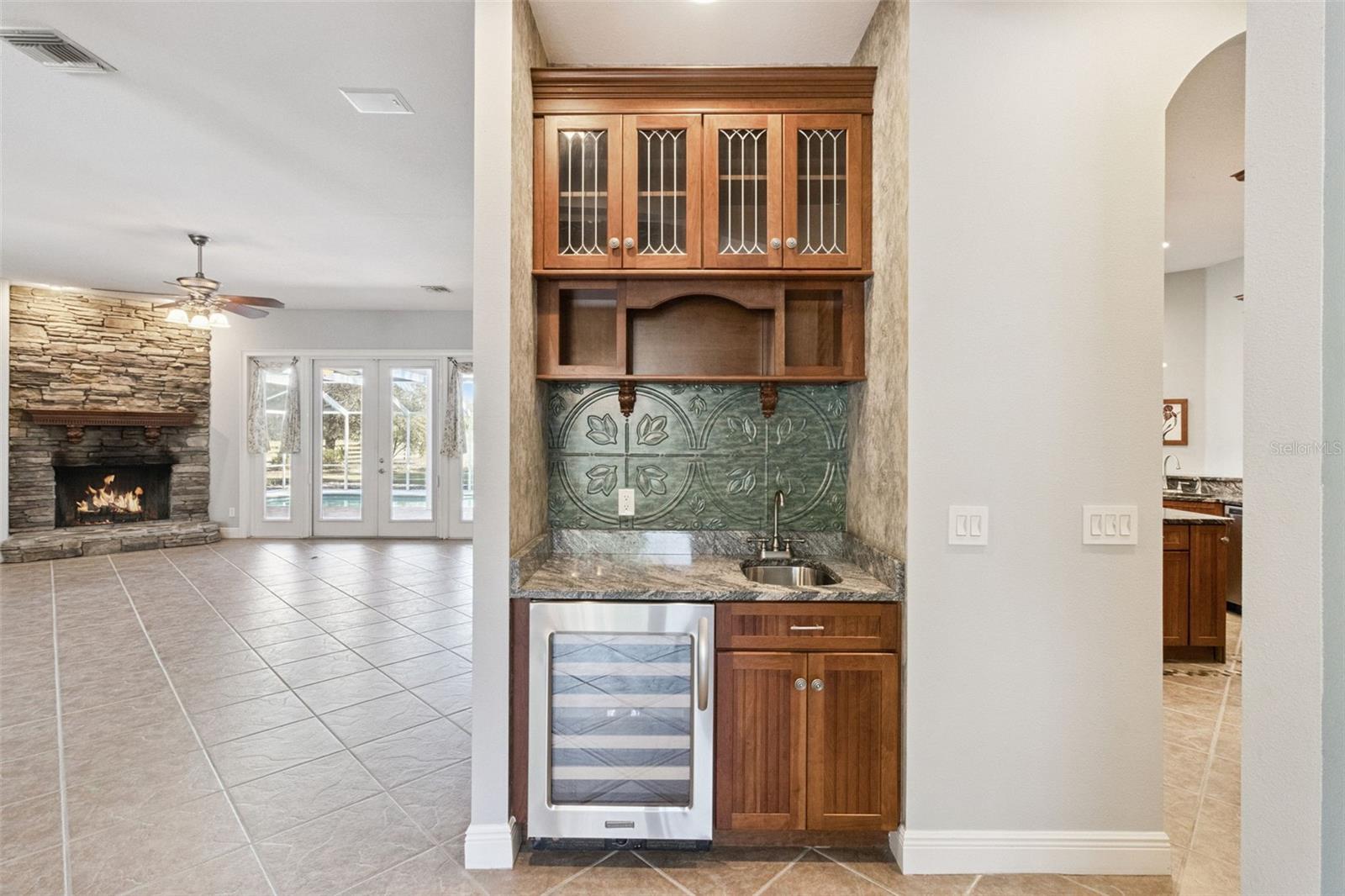 Image 17 of 62 For 4636 Knights Griffin Road