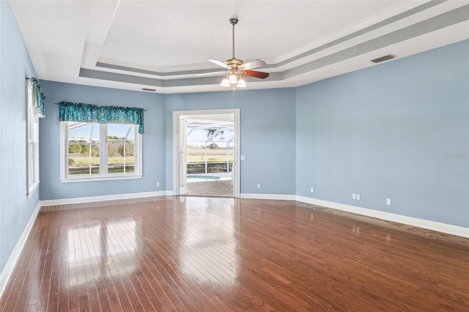 Image 31 of 62 For 4636 Knights Griffin Road