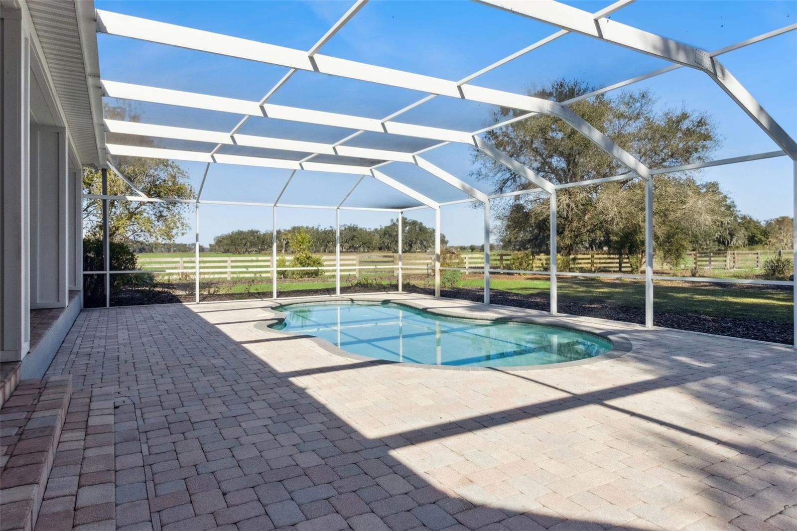 Image 52 of 62 For 4636 Knights Griffin Road