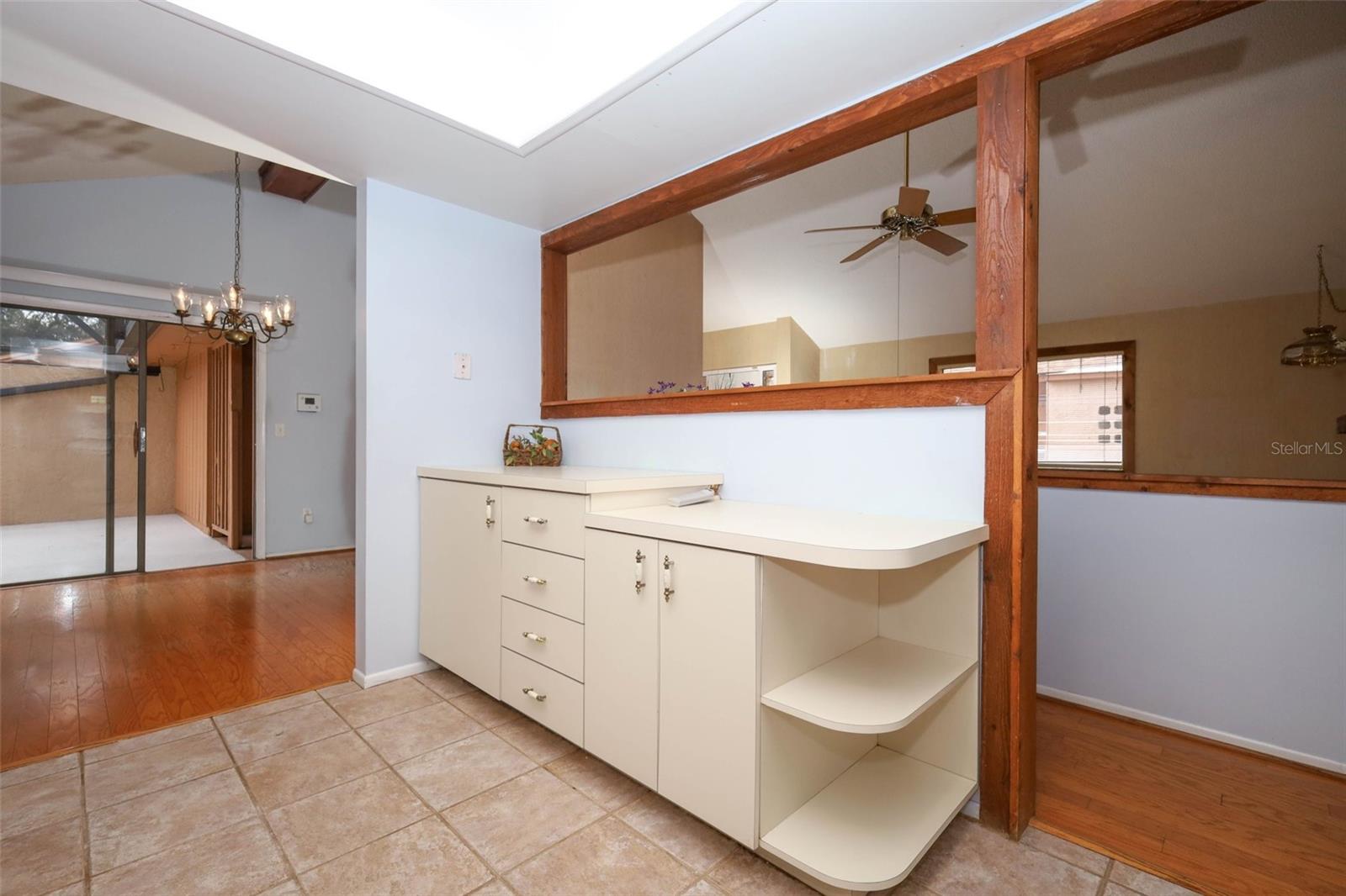 Image 12 of 36 For 430 Pinesong Drive