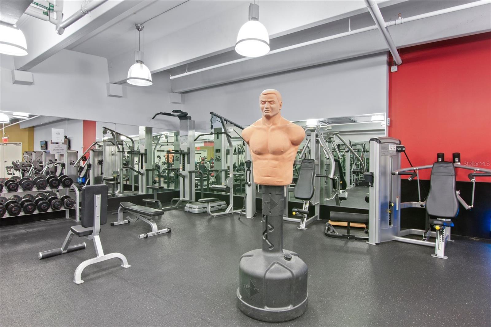 Image 18 of 21 For 101 Eola Drive 1007