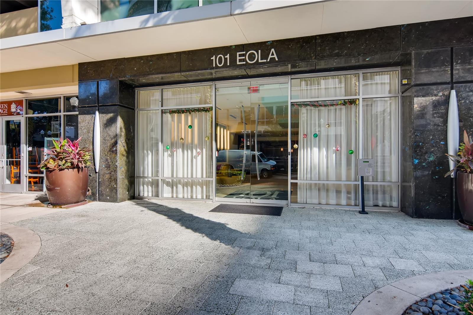 Image 5 of 21 For 101 Eola Drive 1007