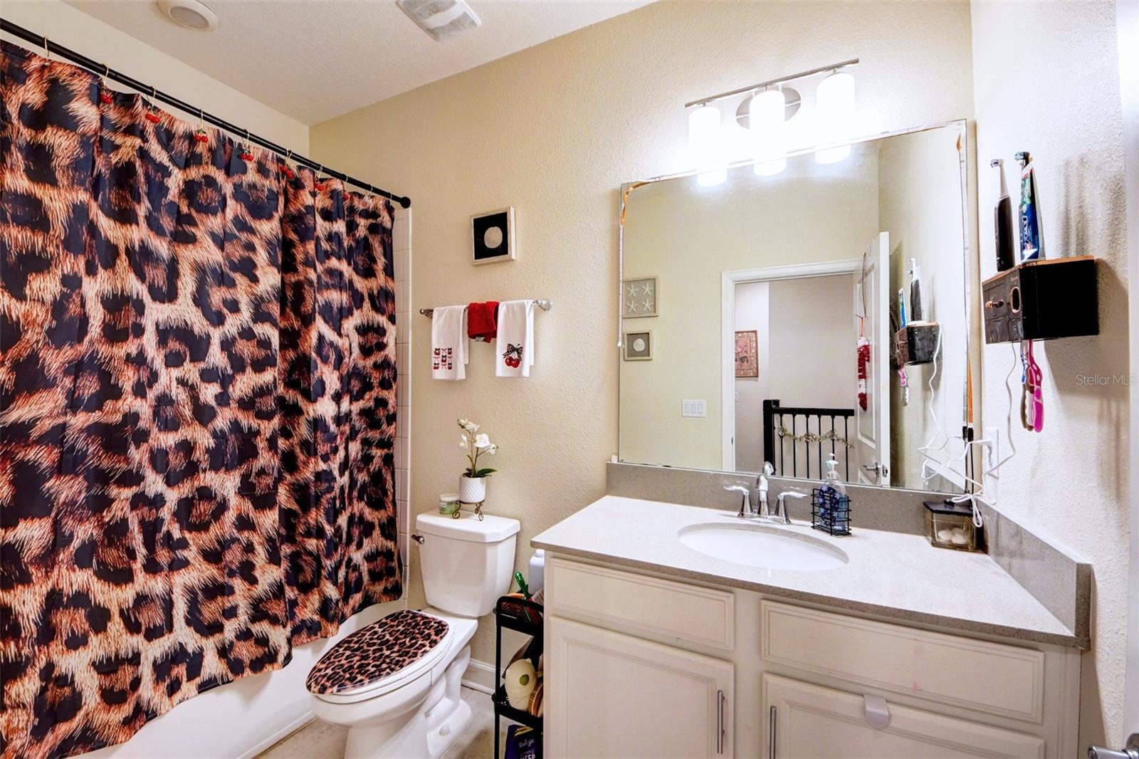 Image 25 of 41 For 8506 Wingfoot Road