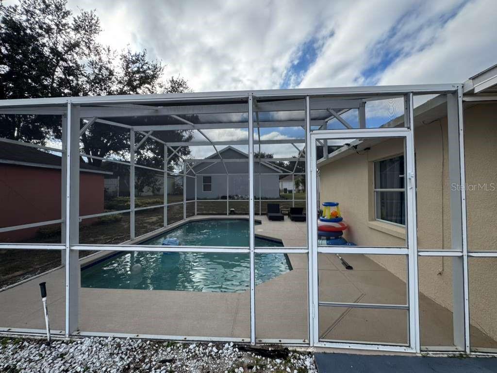 Image 18 of 25 For 50989 Highway 27  357