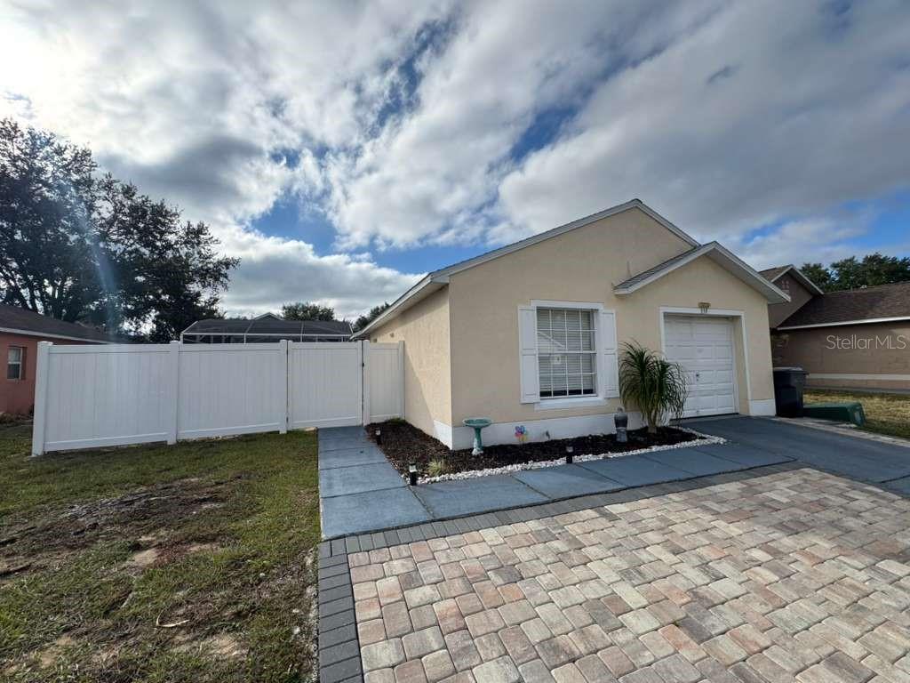 Image 3 of 25 For 50989 Highway 27  357