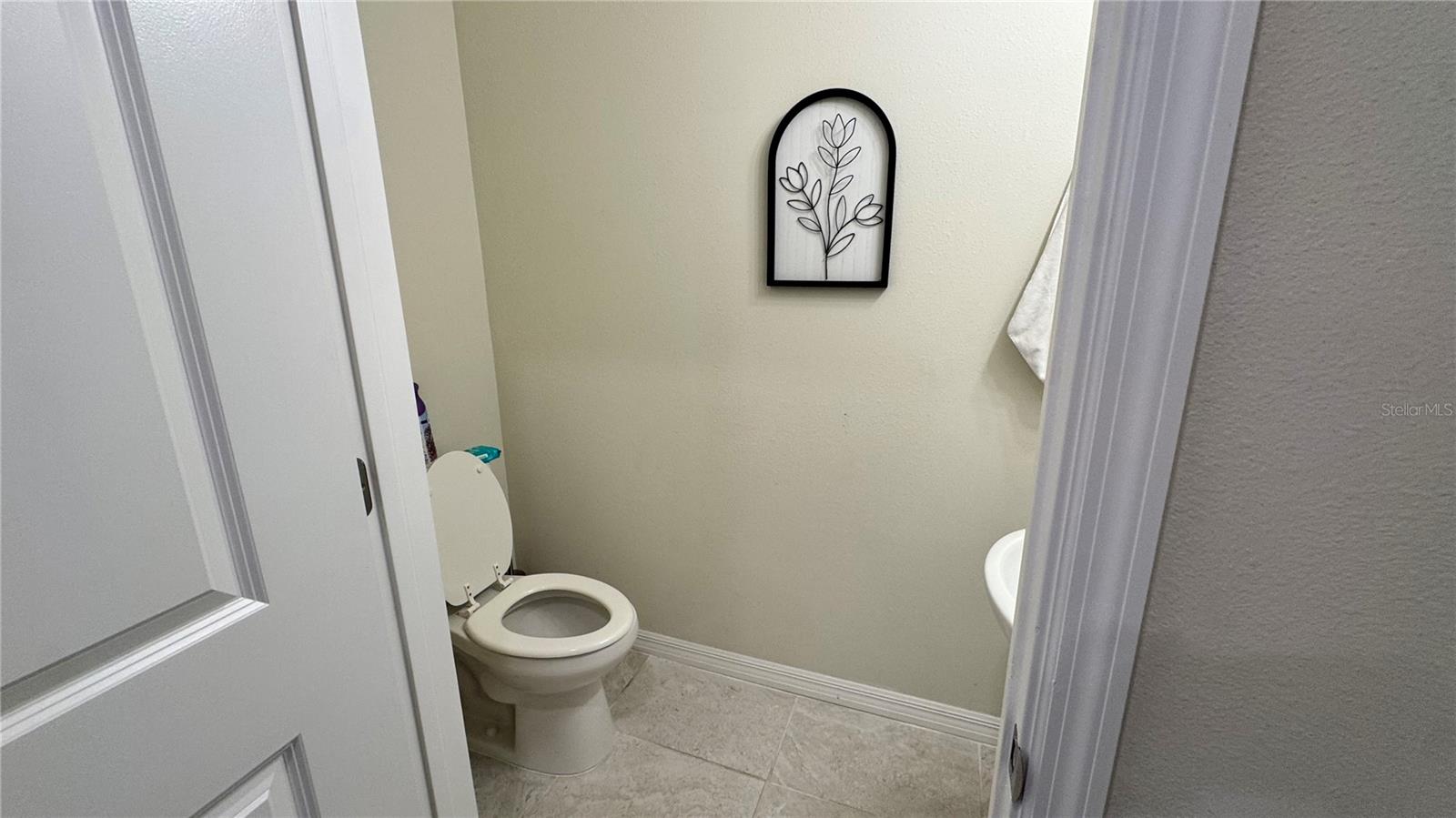 Image 12 of 24 For 4762 Sparkling Shell Avenue