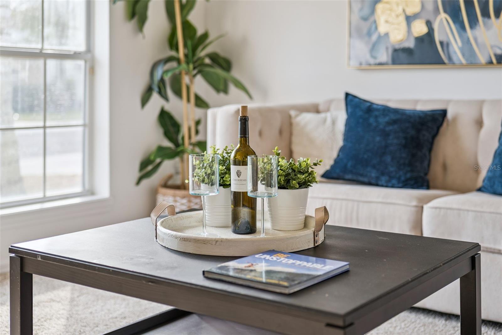 Image 4 of 46 For 290 Clydesdale Circle