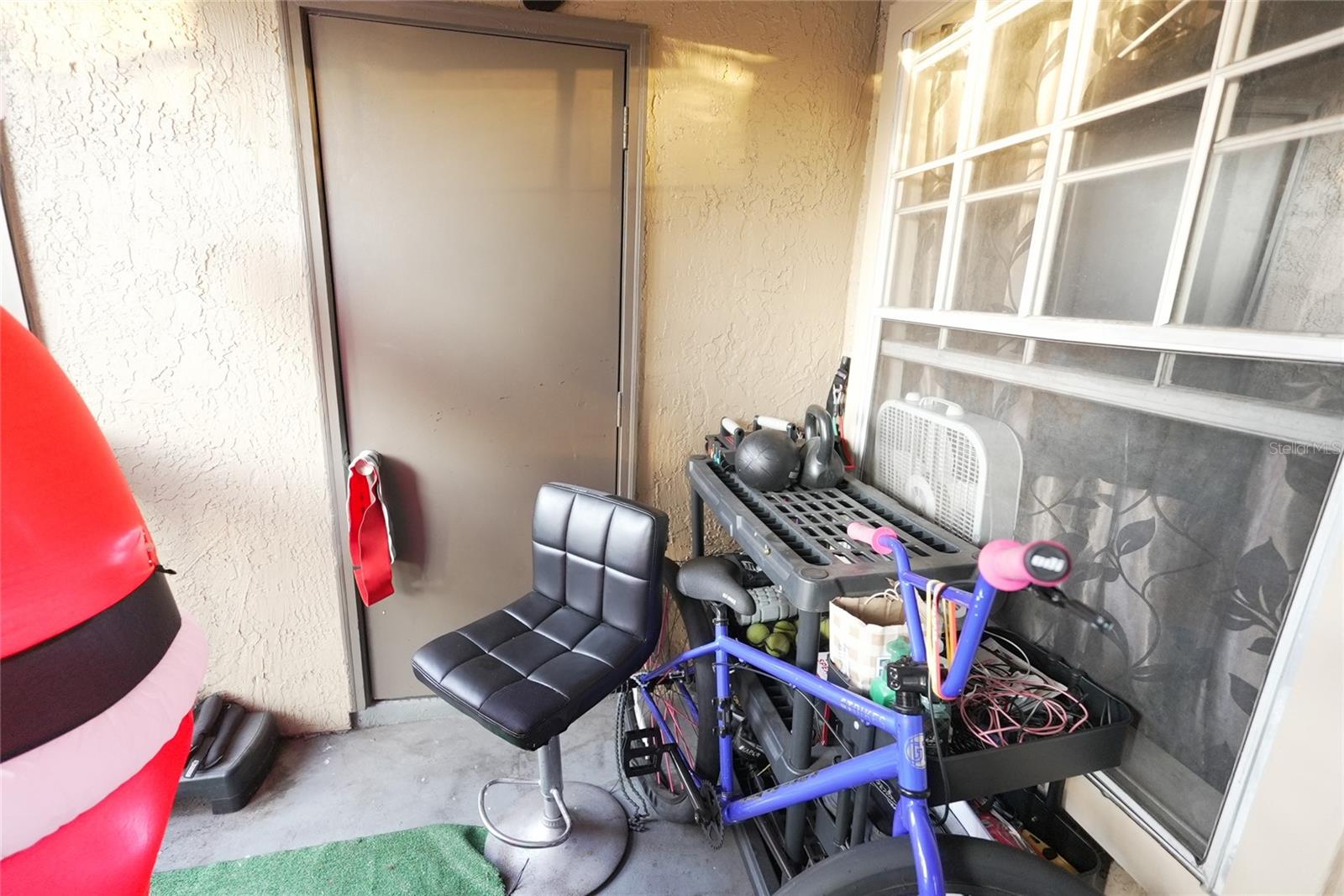 Image 8 of 20 For 409 Fountainhead Circle 236