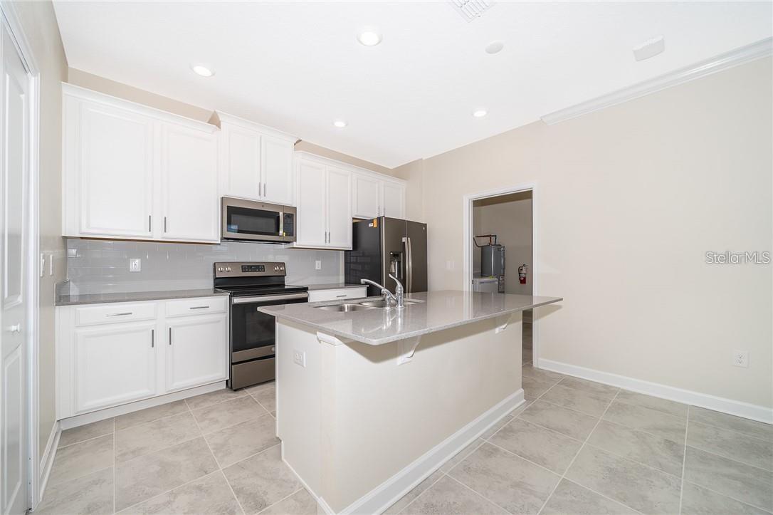 Image 15 of 15 For 17053 Volume Alley