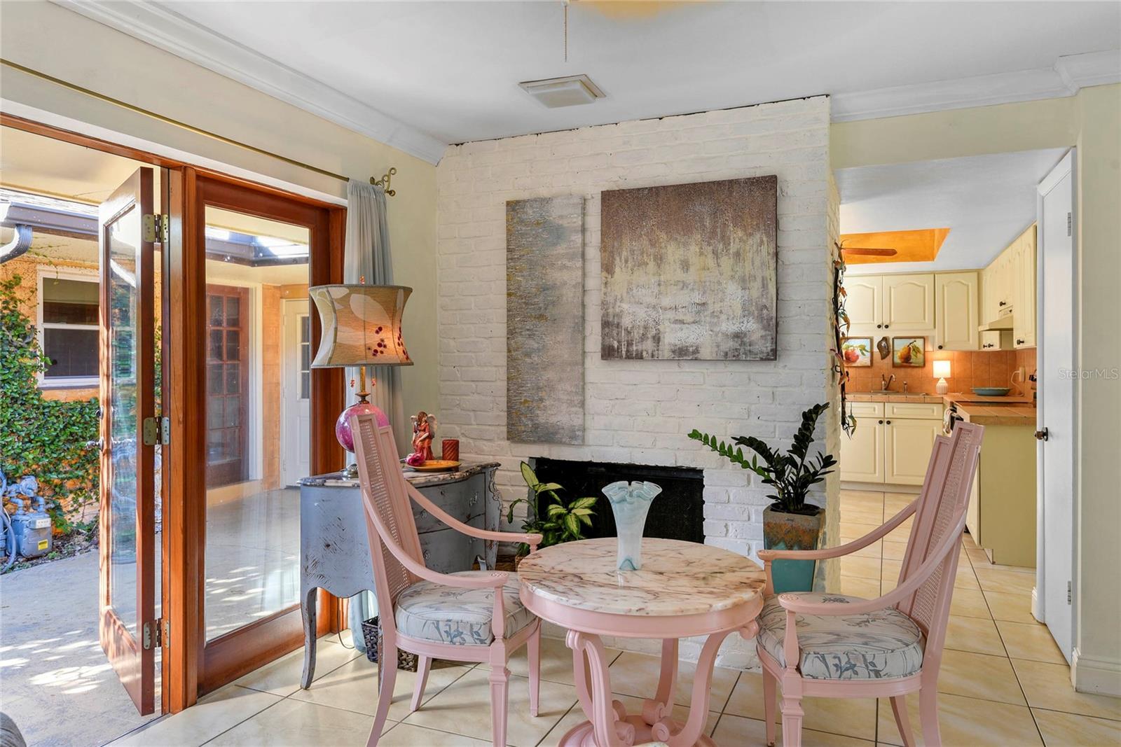 Image 10 of 38 For 2665 Tierra Circle