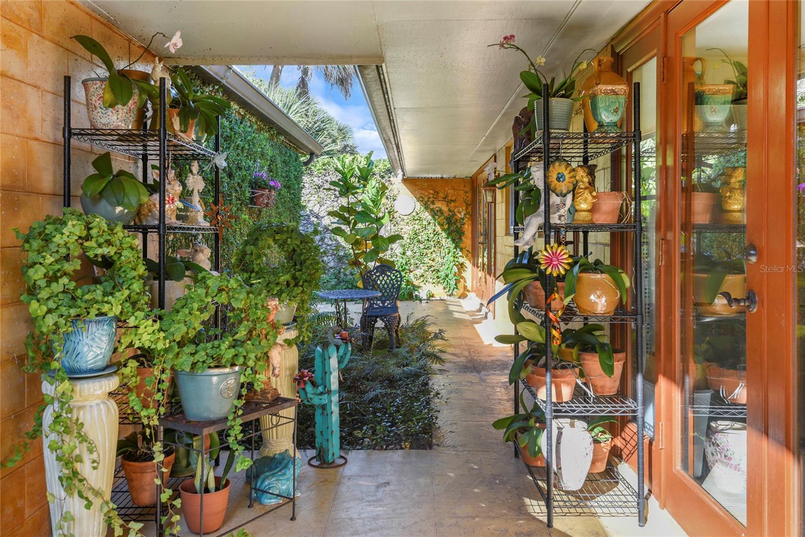 Image 15 of 38 For 2665 Tierra Circle