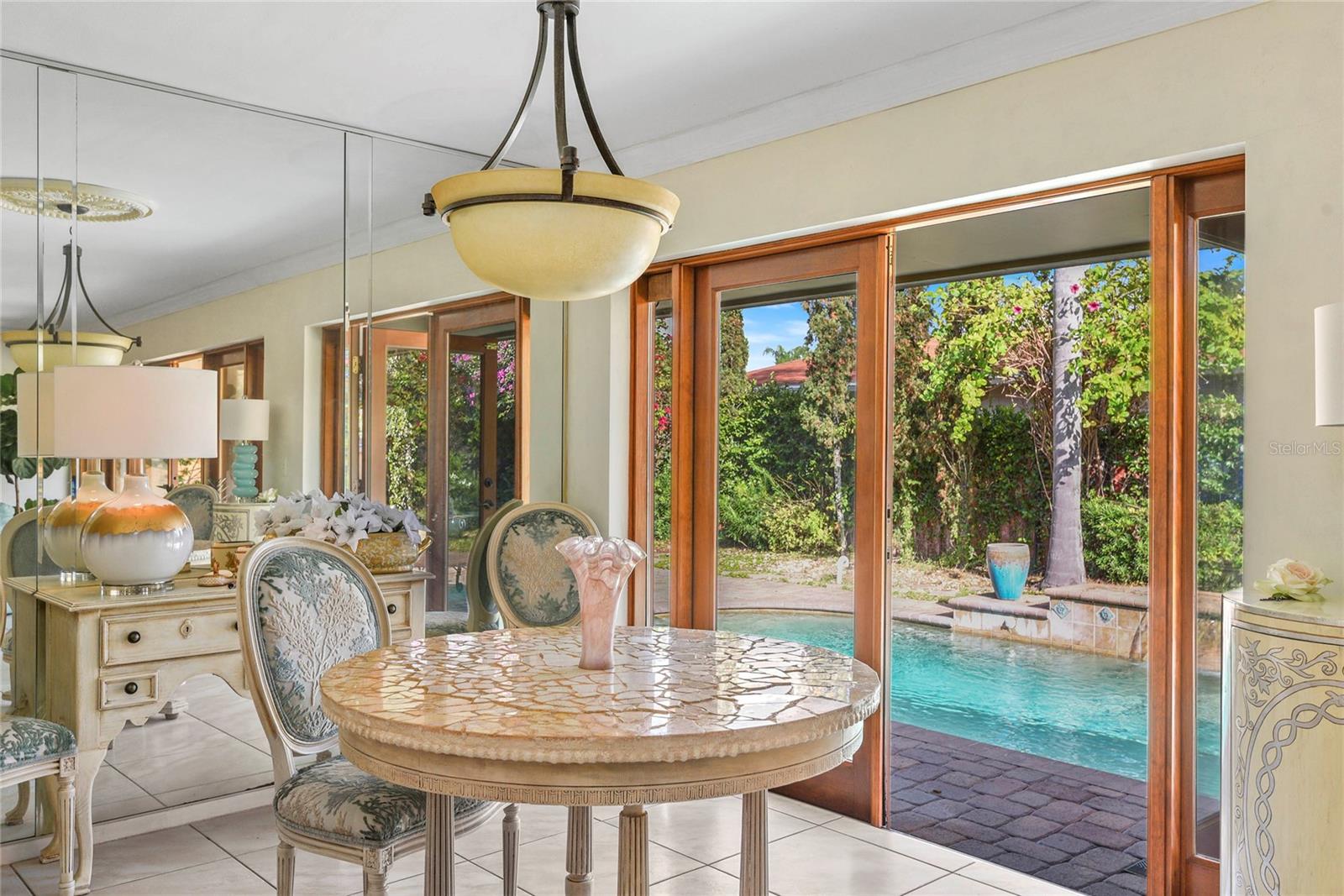 Image 19 of 38 For 2665 Tierra Circle