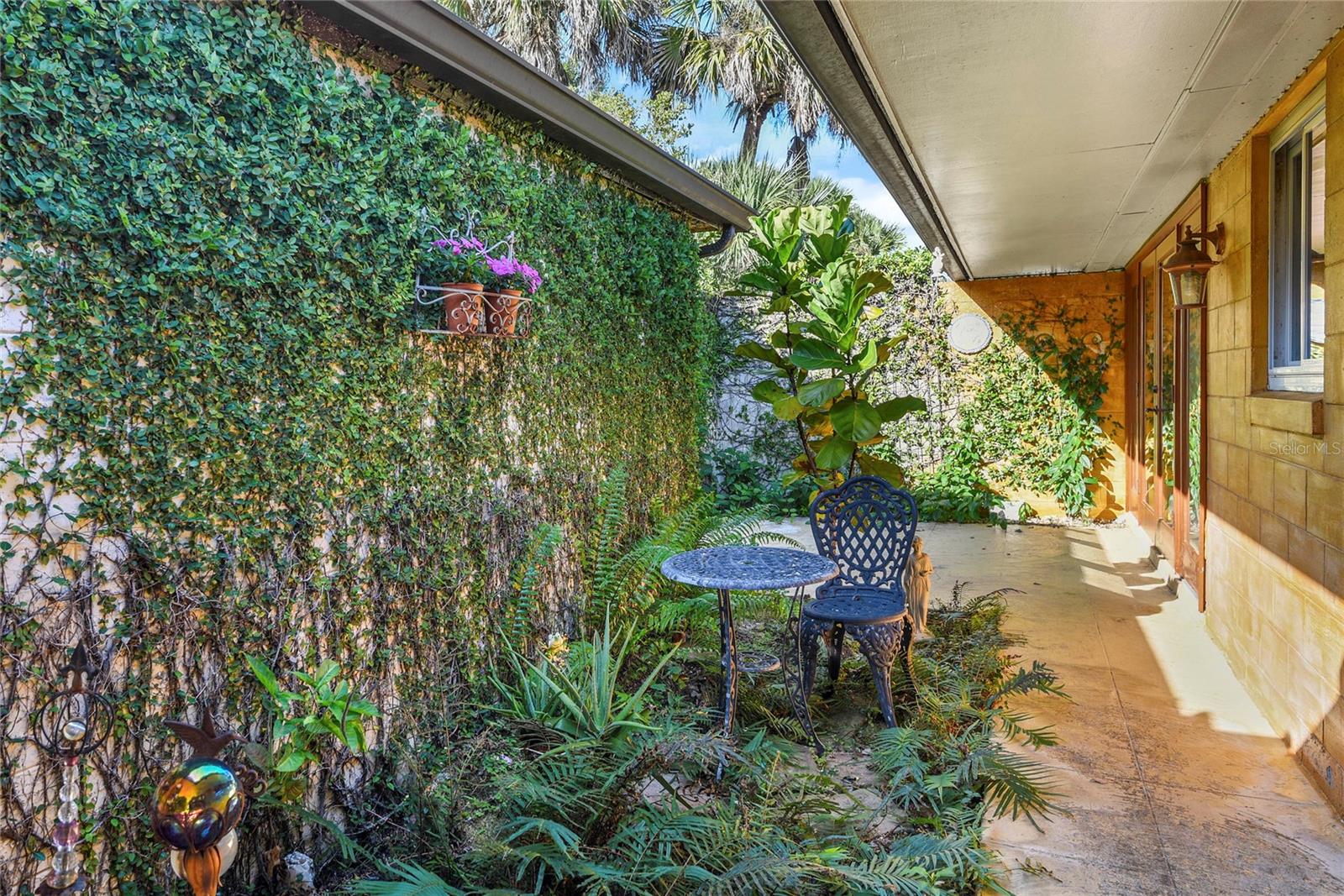 Image 24 of 38 For 2665 Tierra Circle