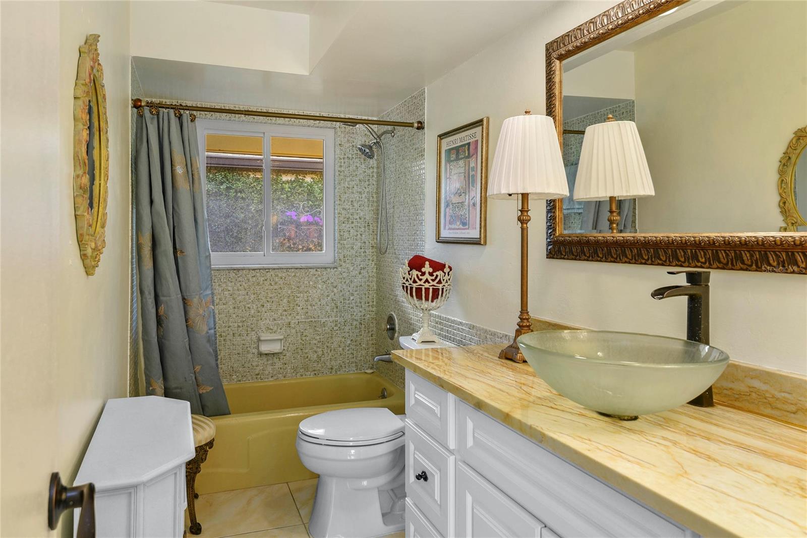 Image 27 of 38 For 2665 Tierra Circle