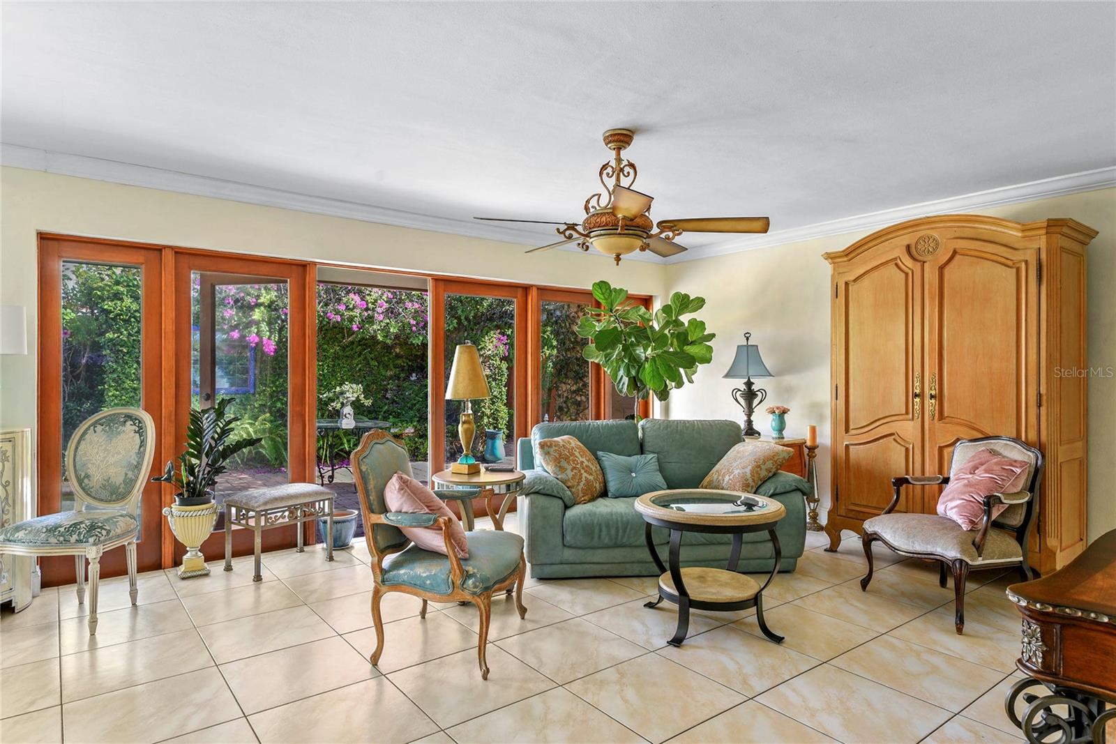 Image 6 of 38 For 2665 Tierra Circle