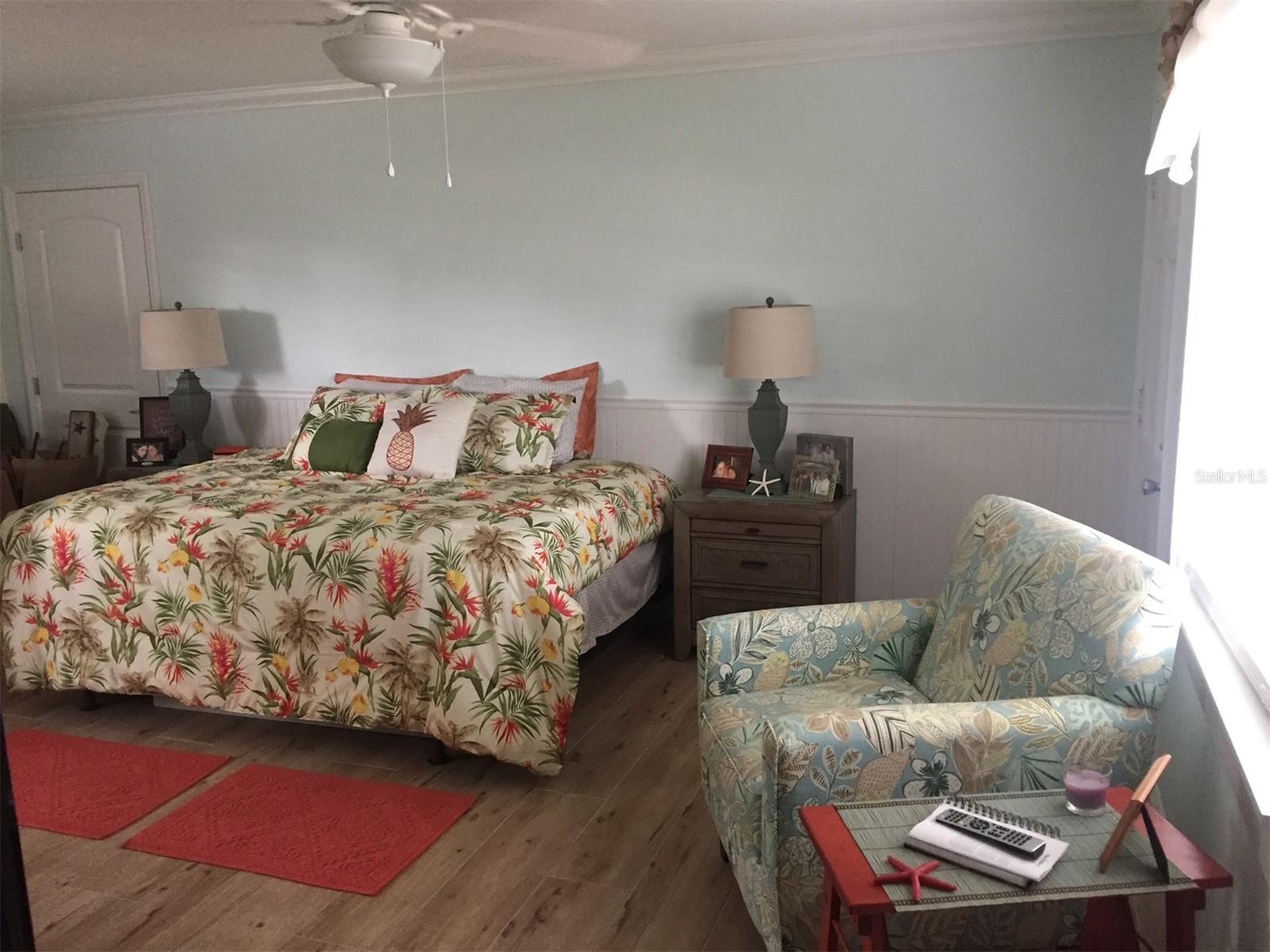 Image 10 of 12 For 7555 Magnolia Avenue