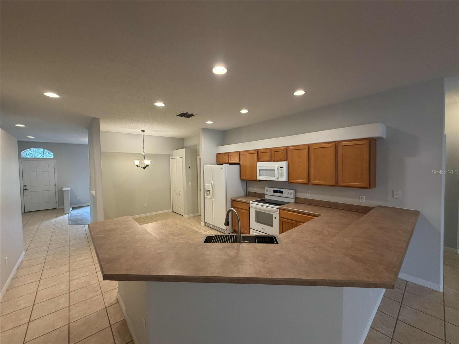 Image 12 of 32 For 4309 Hickory Stone Circle