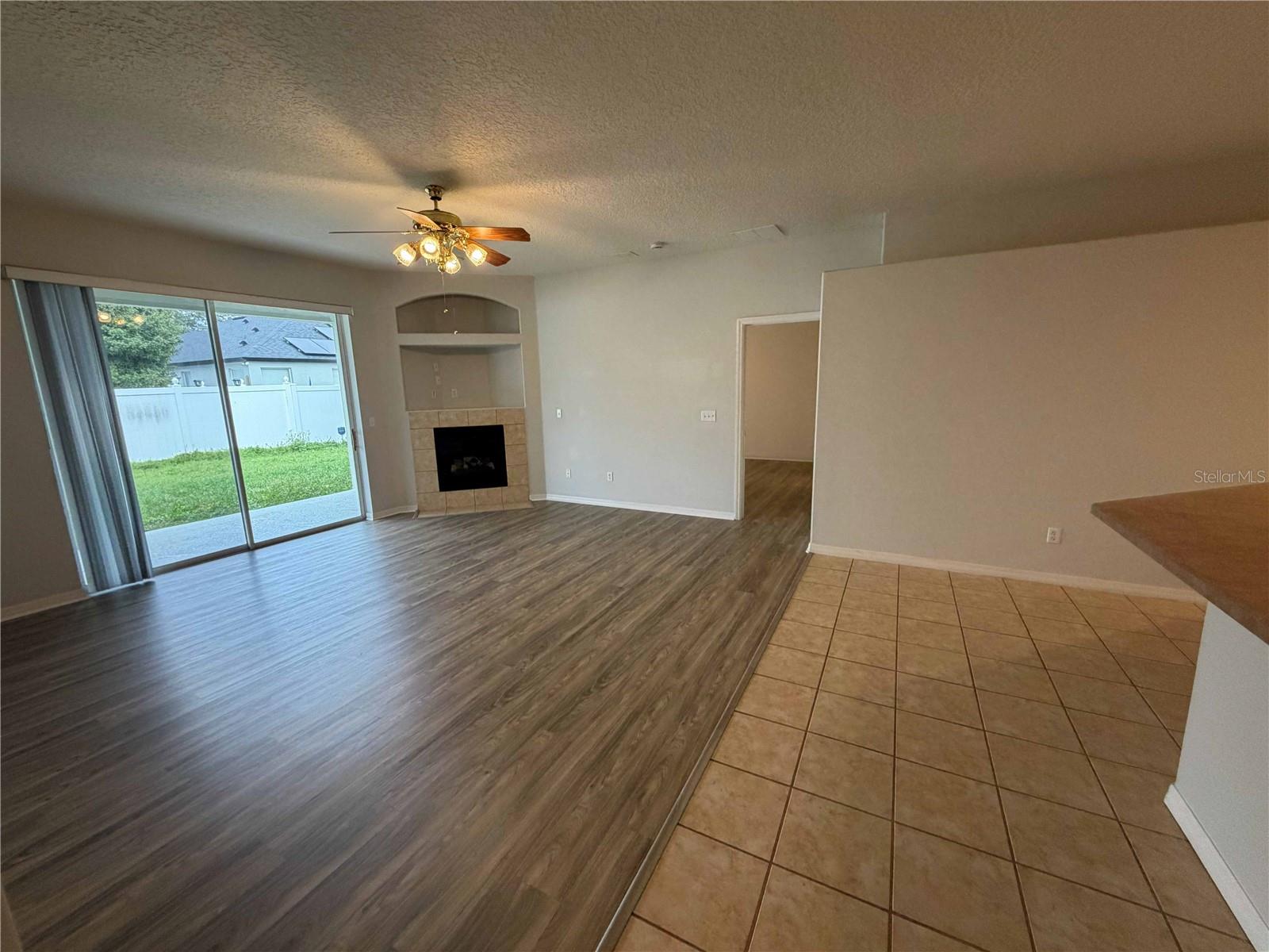 Image 13 of 32 For 4309 Hickory Stone Circle