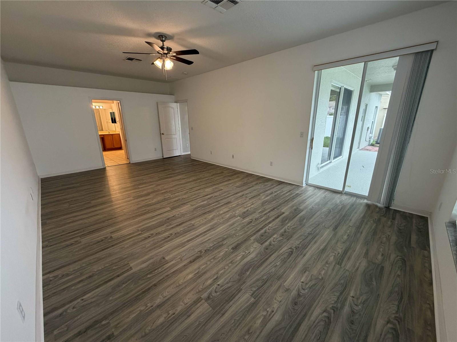 Image 17 of 32 For 4309 Hickory Stone Circle