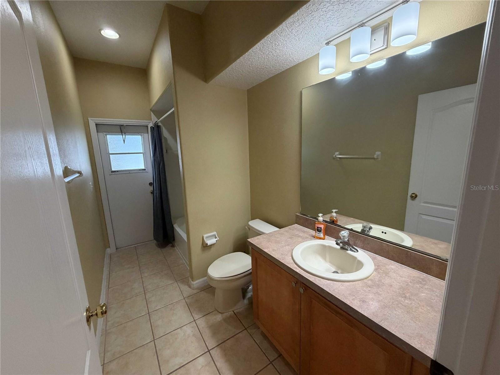 Image 22 of 32 For 4309 Hickory Stone Circle