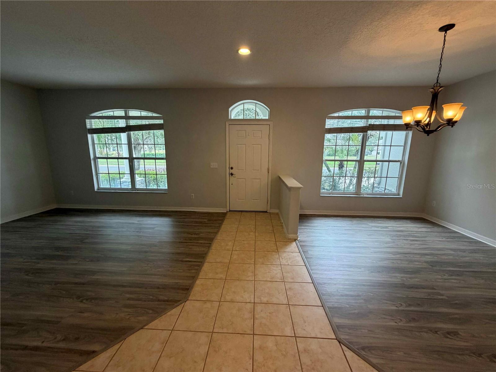 Image 5 of 32 For 4309 Hickory Stone Circle