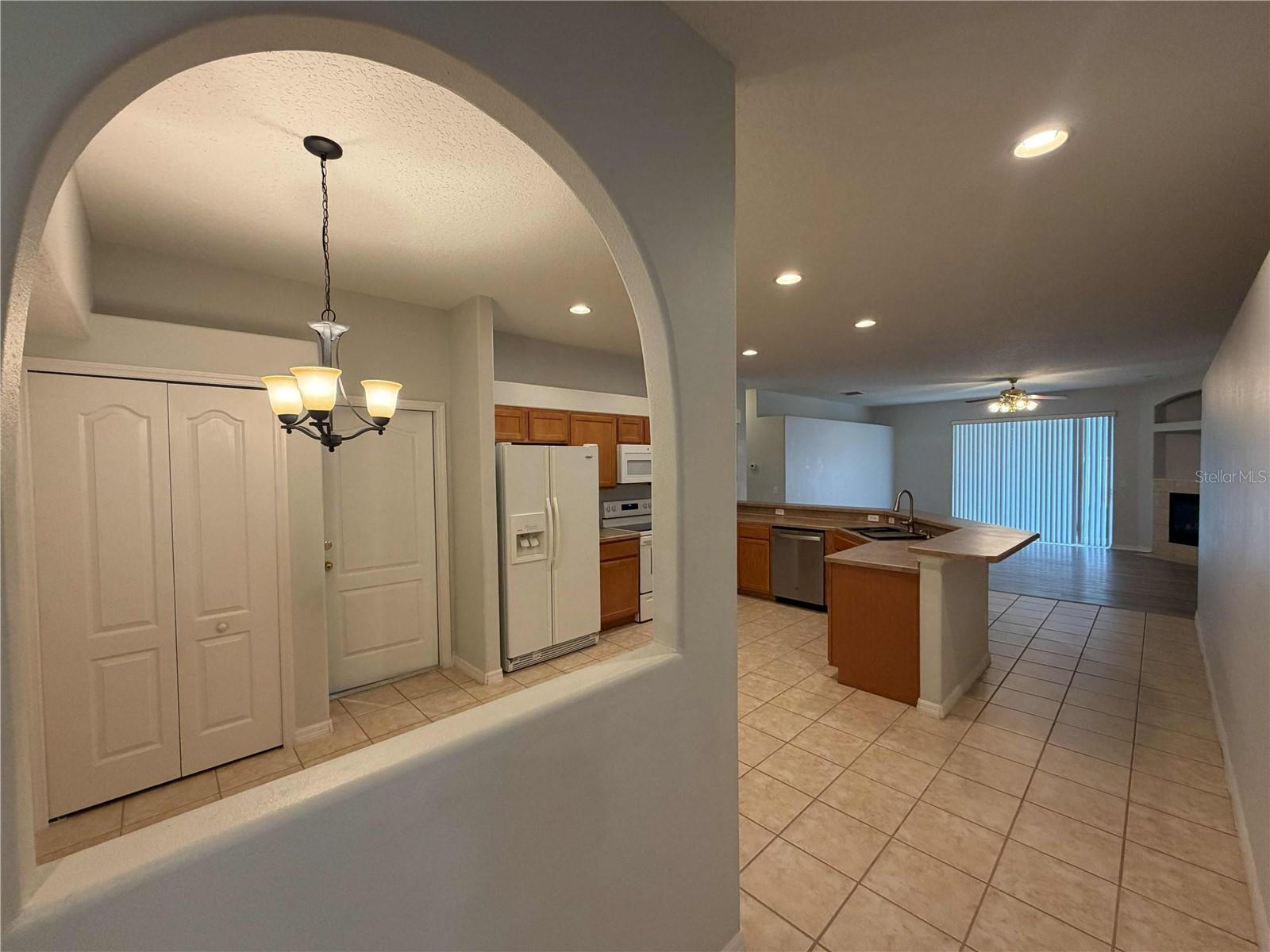 Image 7 of 32 For 4309 Hickory Stone Circle