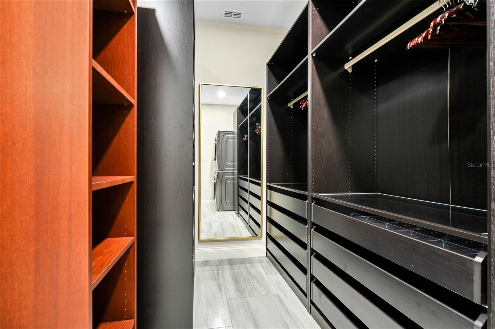 Image 26 of 50 For 11855 Camden Park Drive