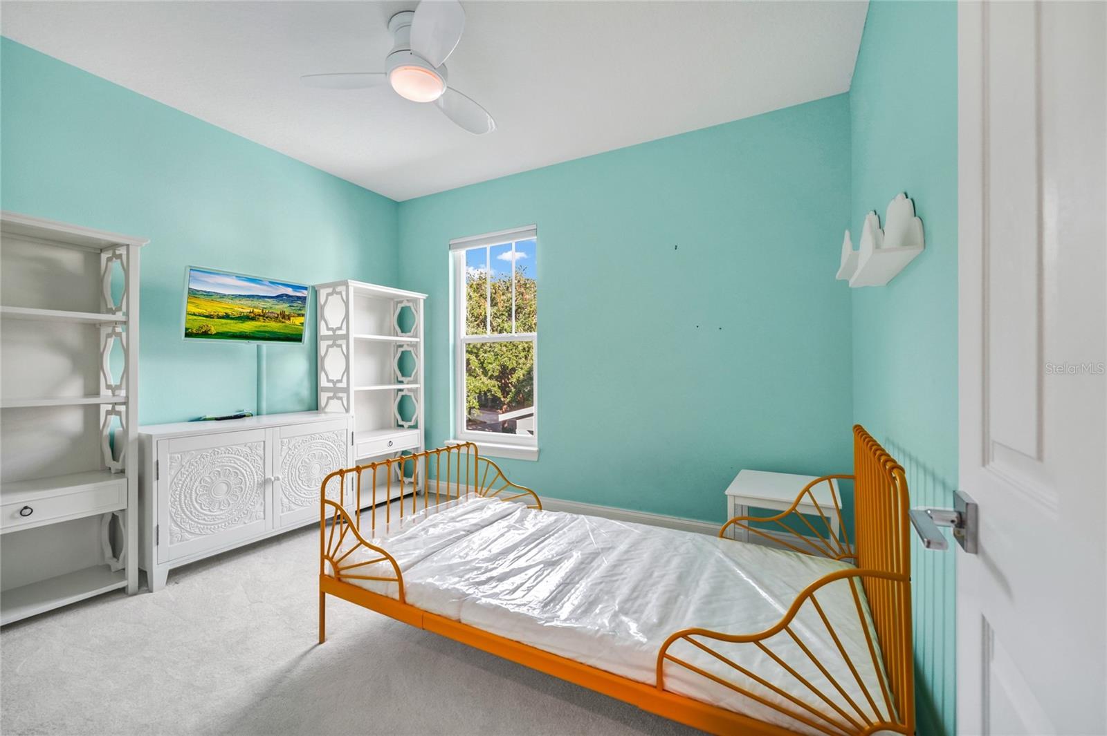 Image 9 of 50 For 11855 Camden Park Drive