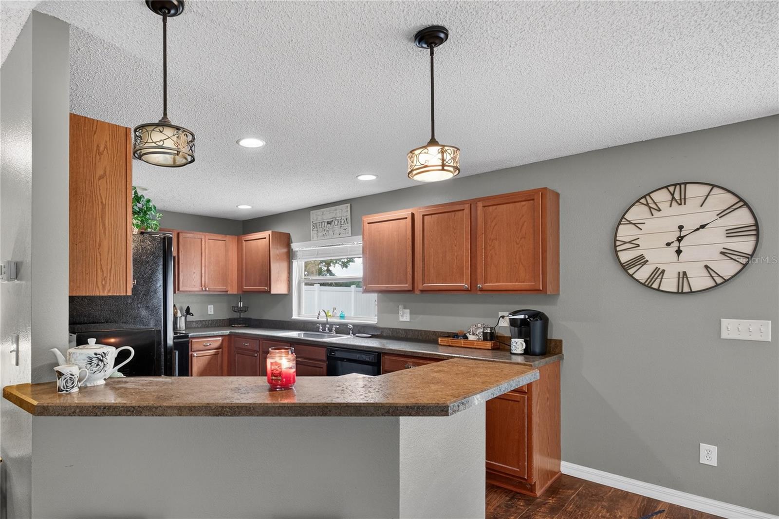 Image 12 of 44 For 1777 Strathmore Circle