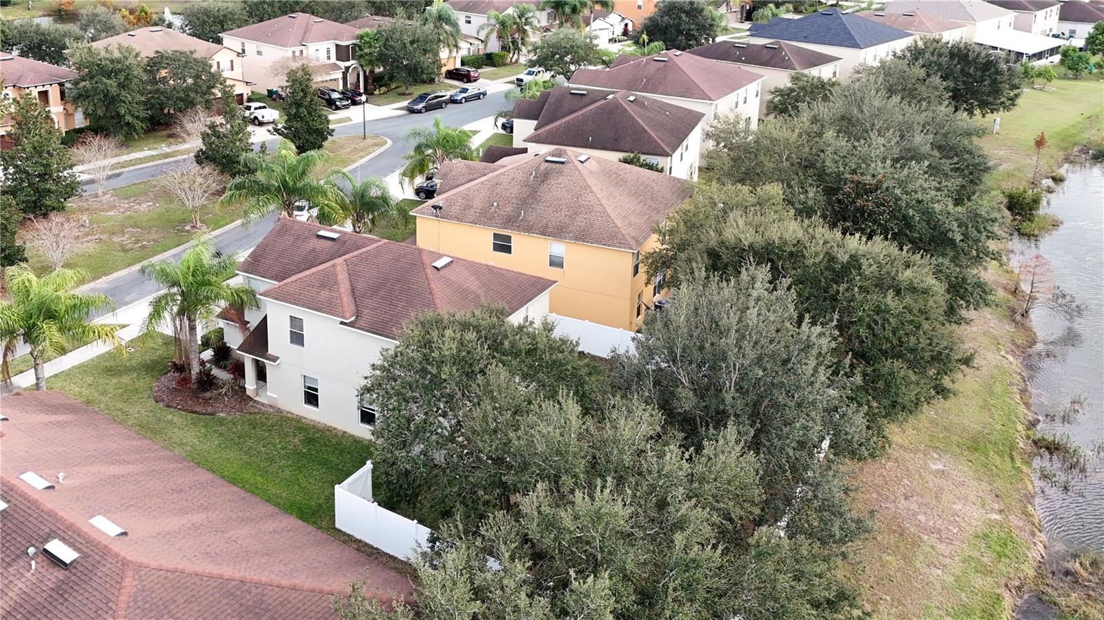 Image 39 of 44 For 1777 Strathmore Circle