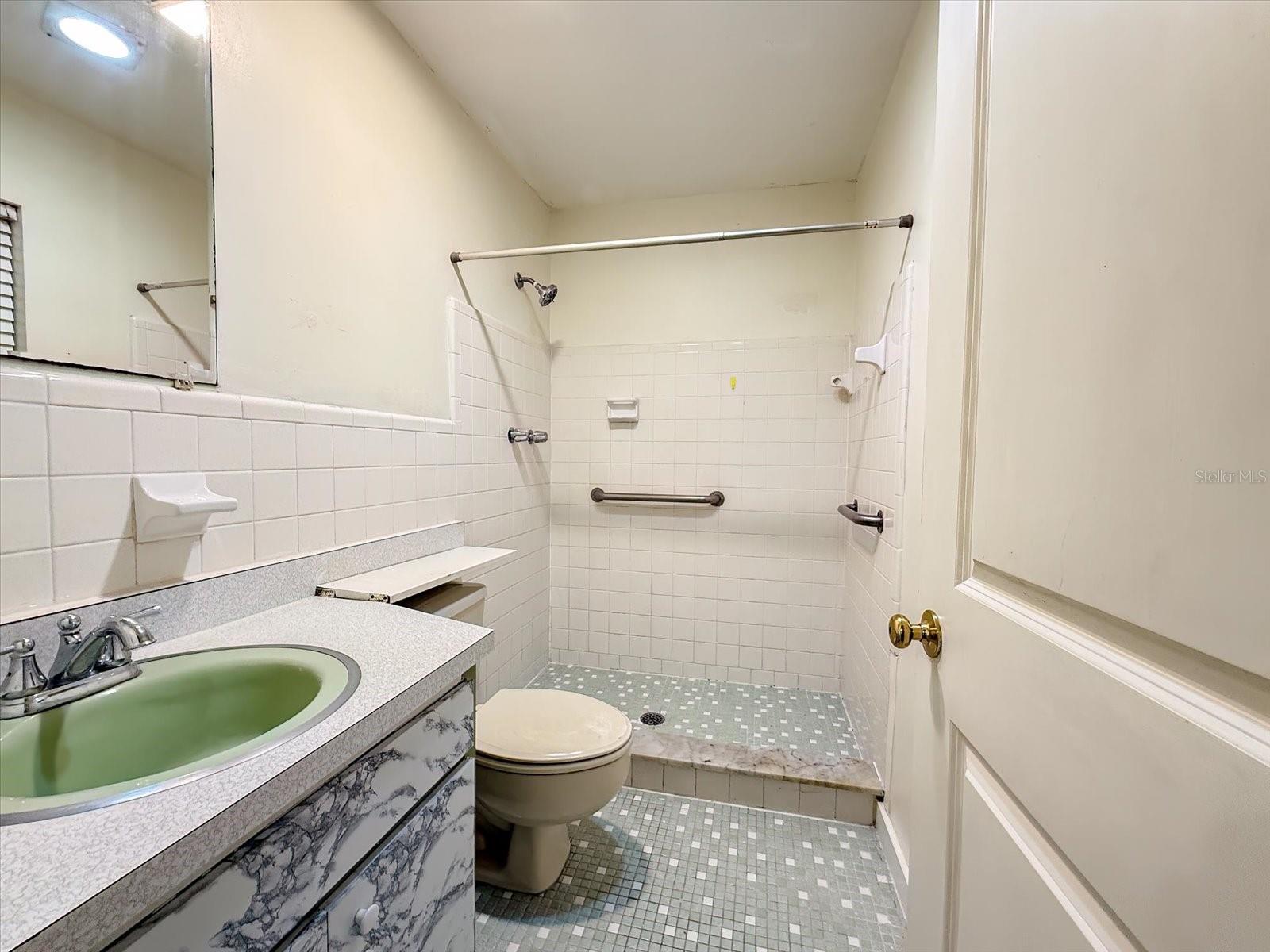 Image 13 of 23 For 2368 California Street