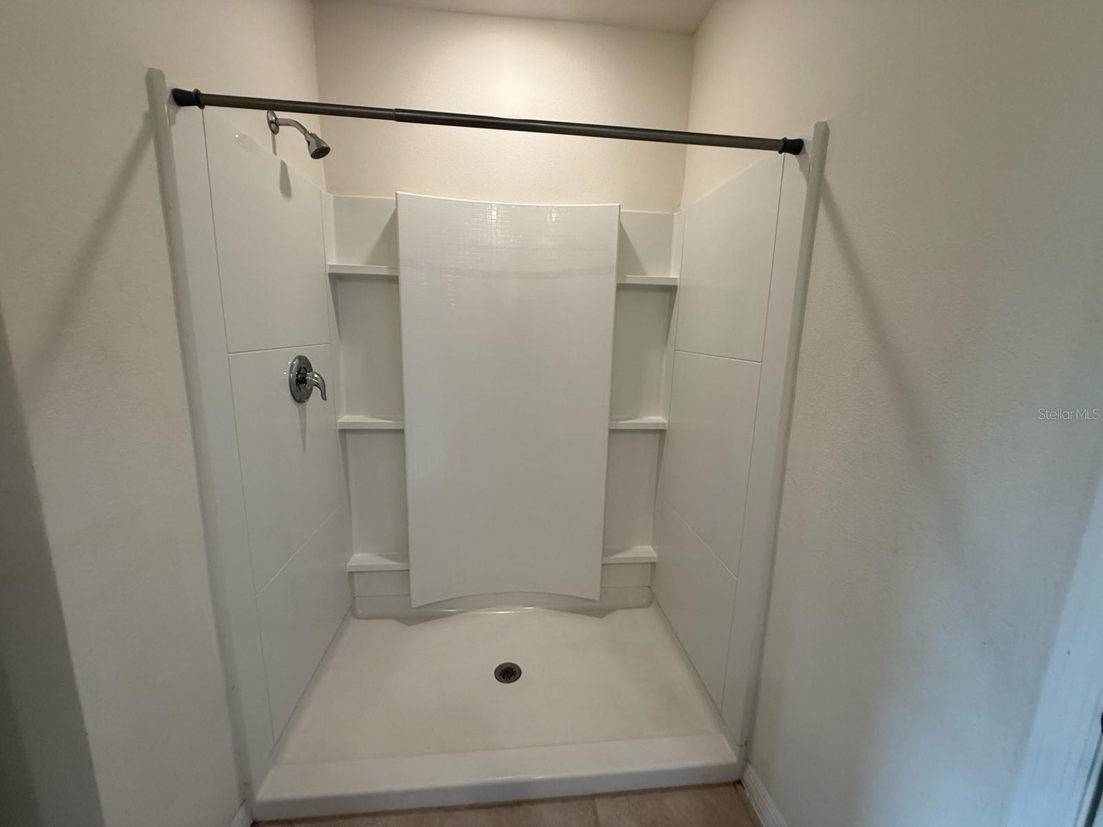 Image 18 of 19 For 2738 Sunkissed Drive