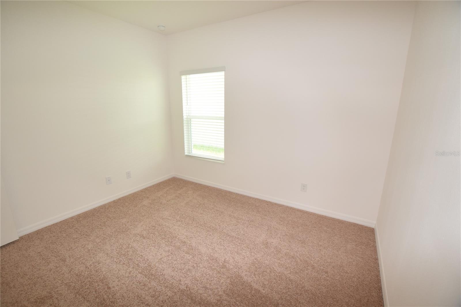 Image 26 of 38 For 471 Ironside Trail Drive