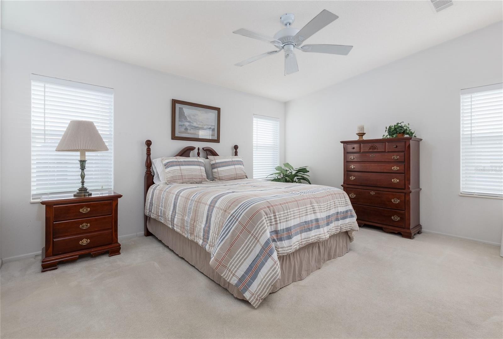 Image 16 of 32 For 606 Mooring Lane