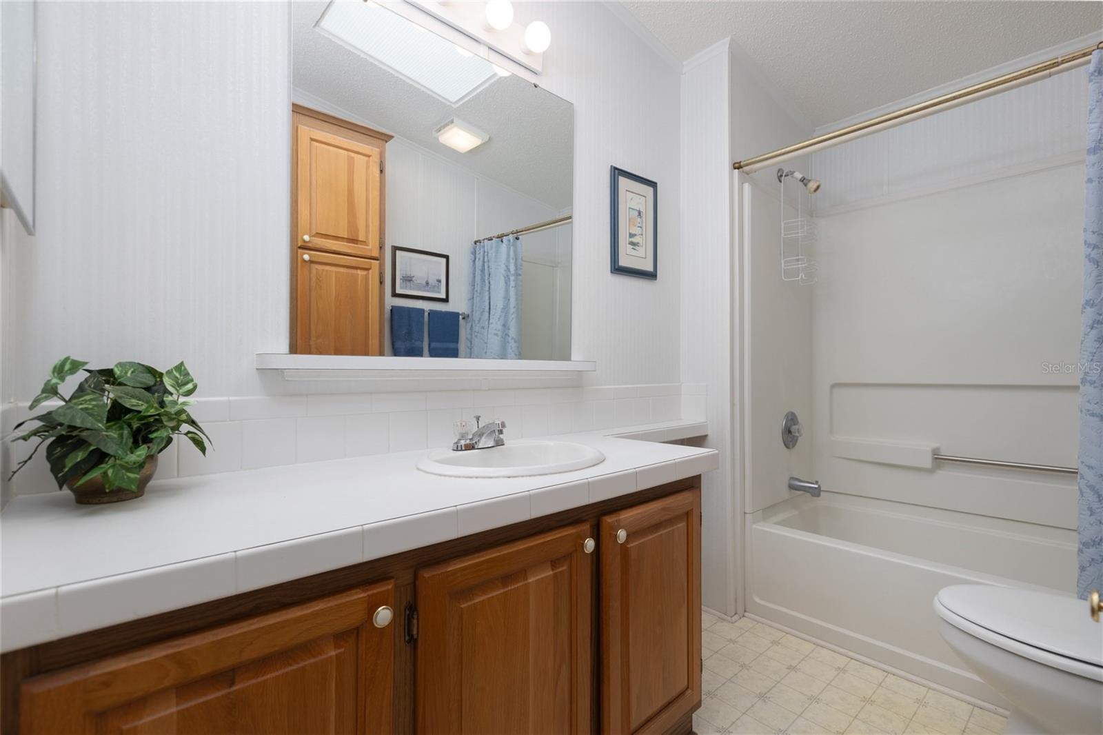 Image 21 of 32 For 606 Mooring Lane