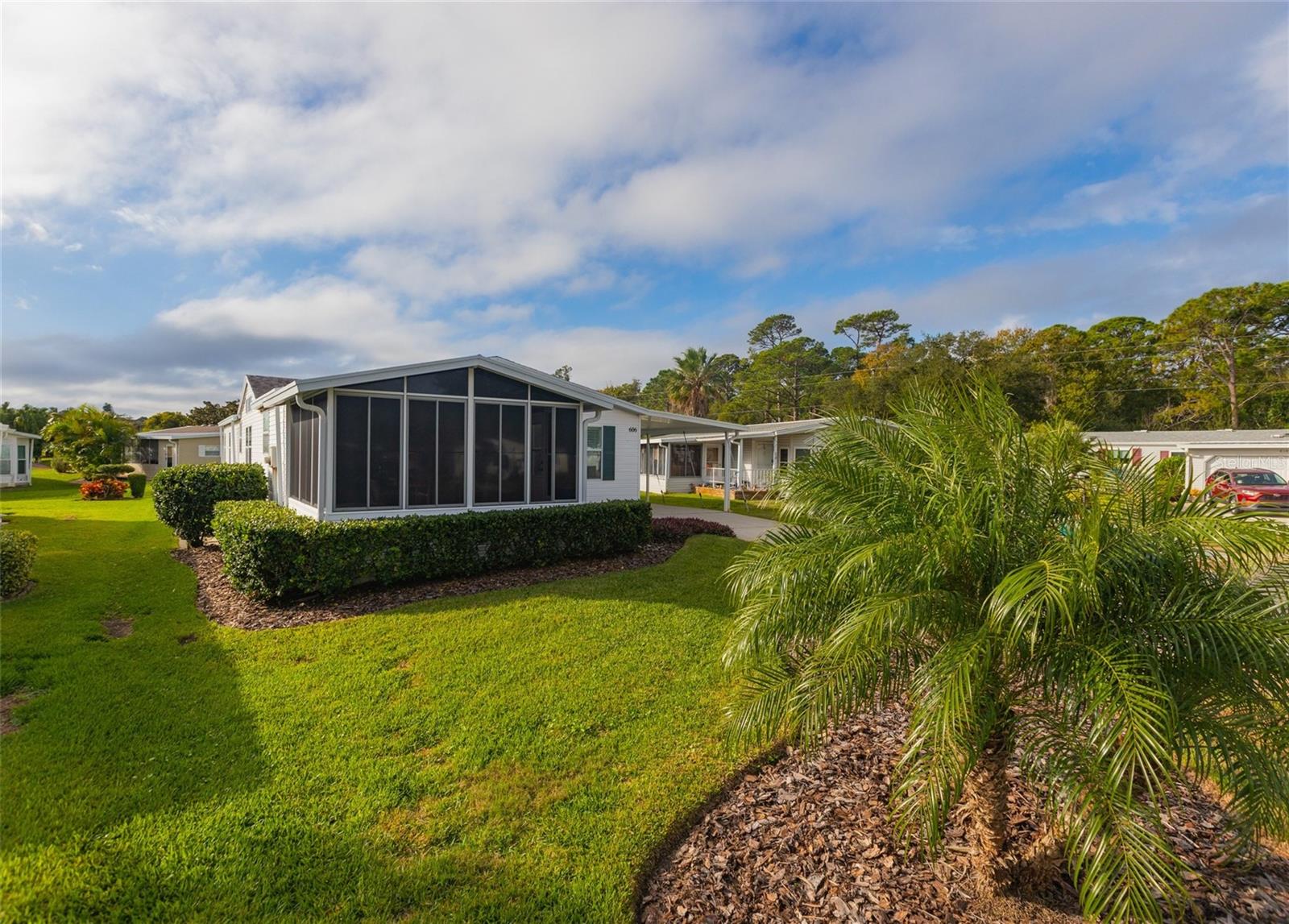 Image 3 of 32 For 606 Mooring Lane