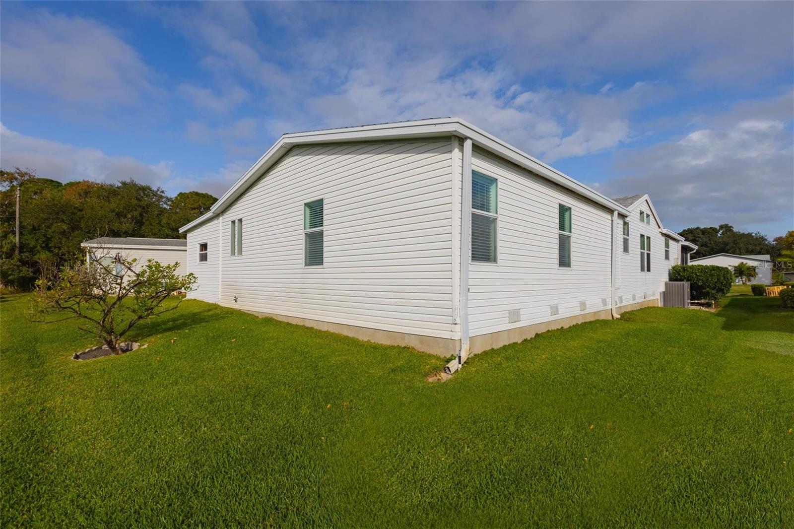 Image 32 of 32 For 606 Mooring Lane