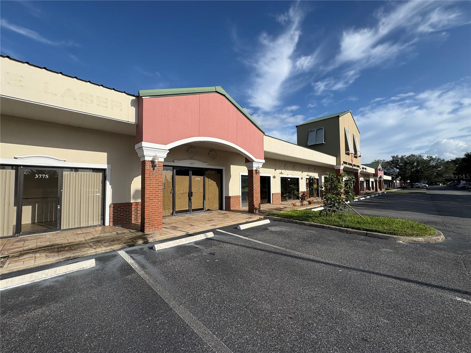 Details for 3771 Lake Center Drive, MOUNT DORA, FL 32757