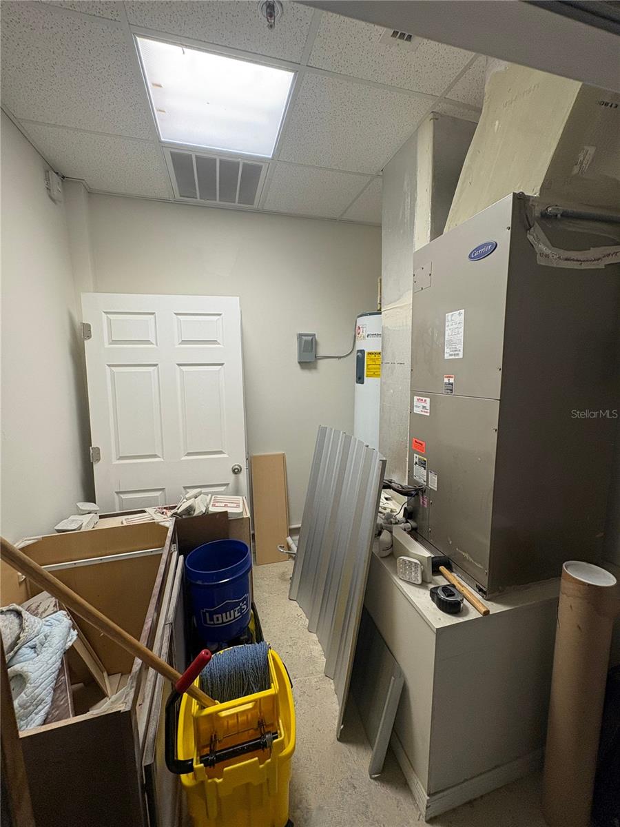 Image 8 of 10 For 3771 Lake Center Drive