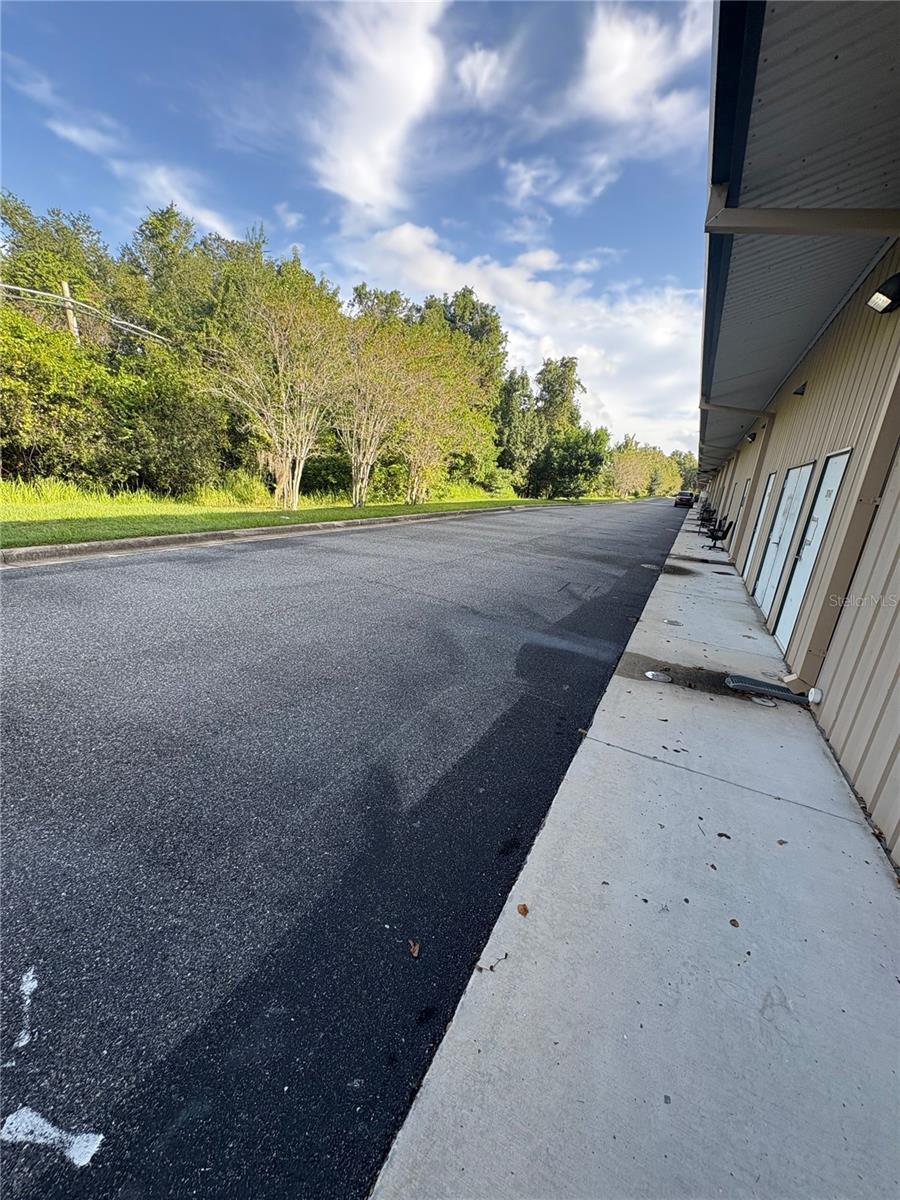 Image 9 of 10 For 3771 Lake Center Drive