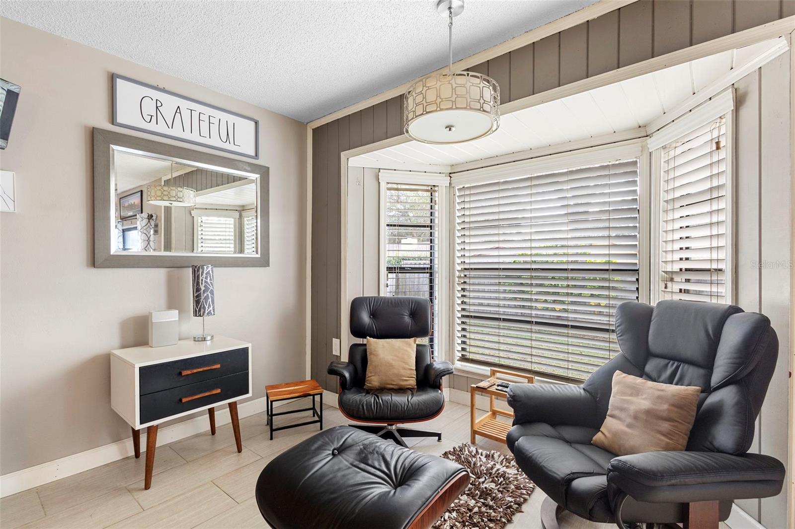 Image 21 of 40 For 8611 Park Highland Drive