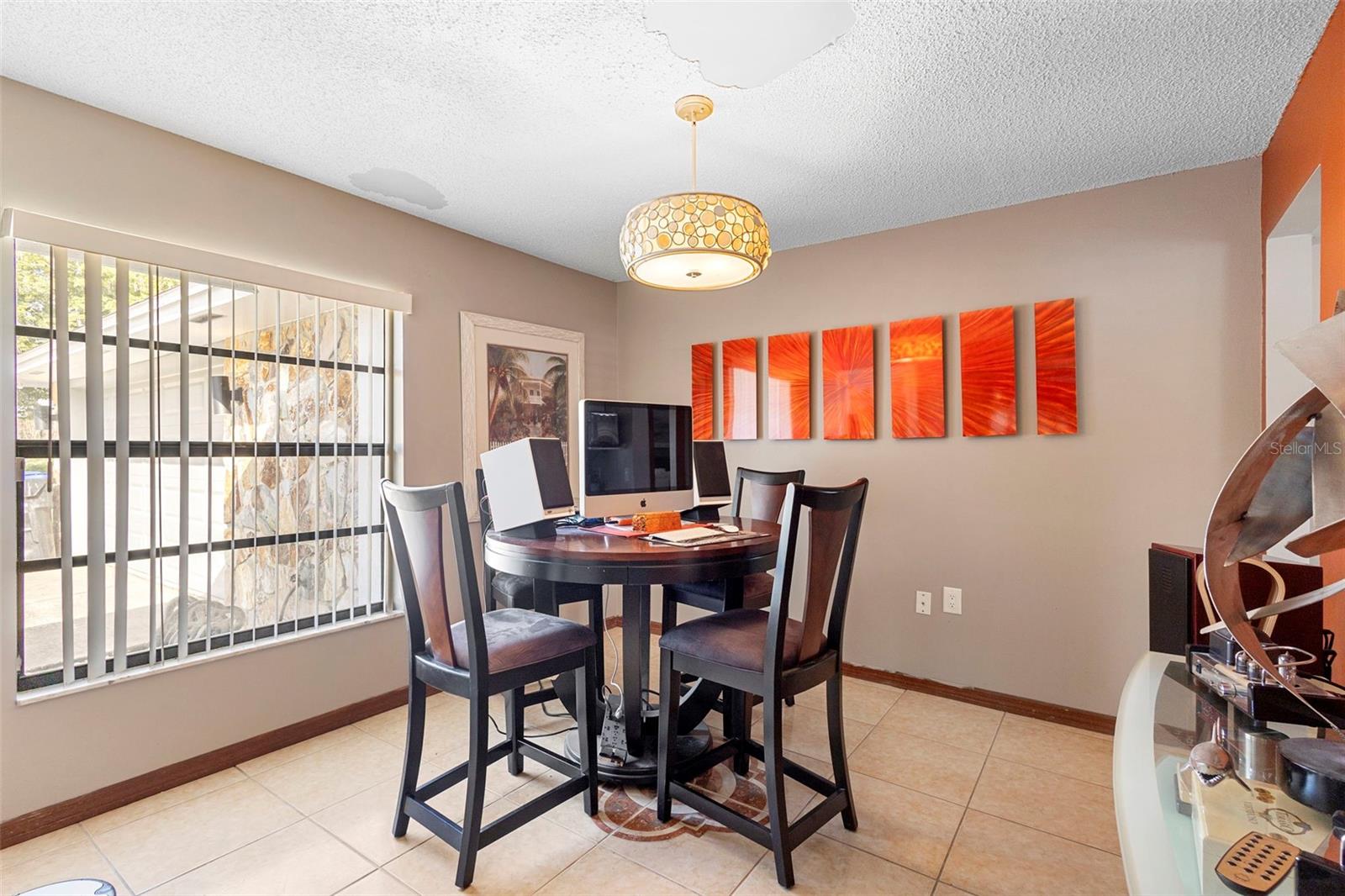 Image 29 of 40 For 8611 Park Highland Drive