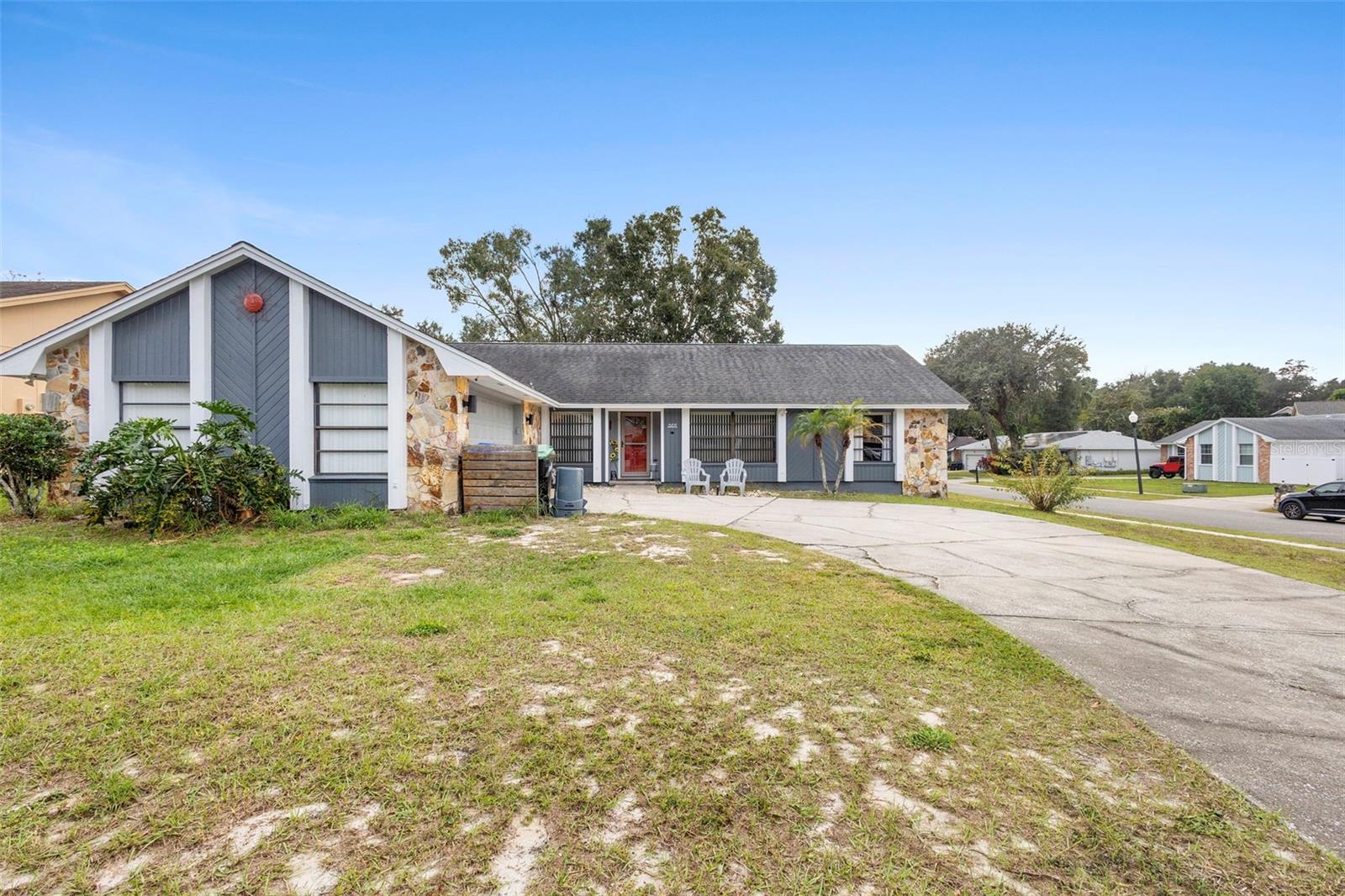 Image 3 of 40 For 8611 Park Highland Drive