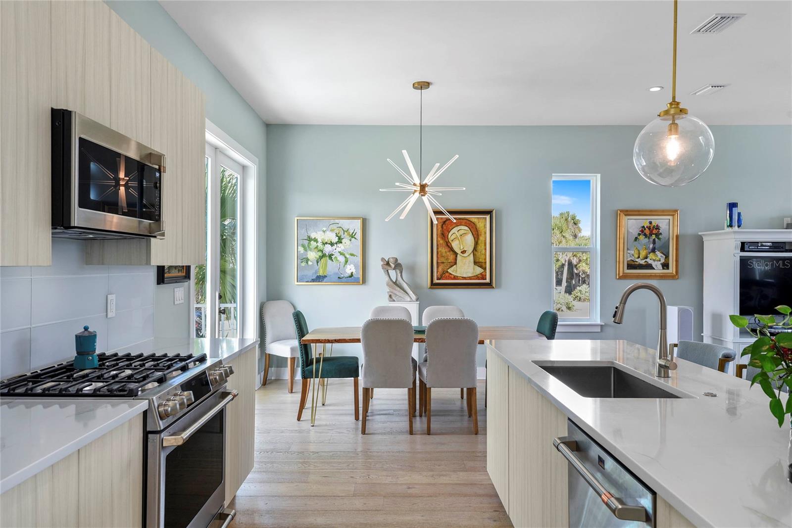 Image 21 of 44 For 622 Riverside Landing Drive